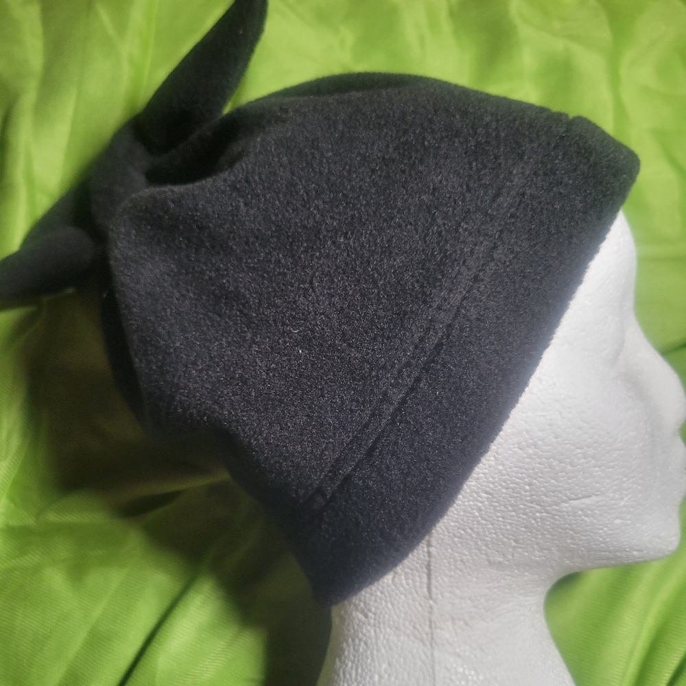 J Crew Black Fleece Pull On Hat
